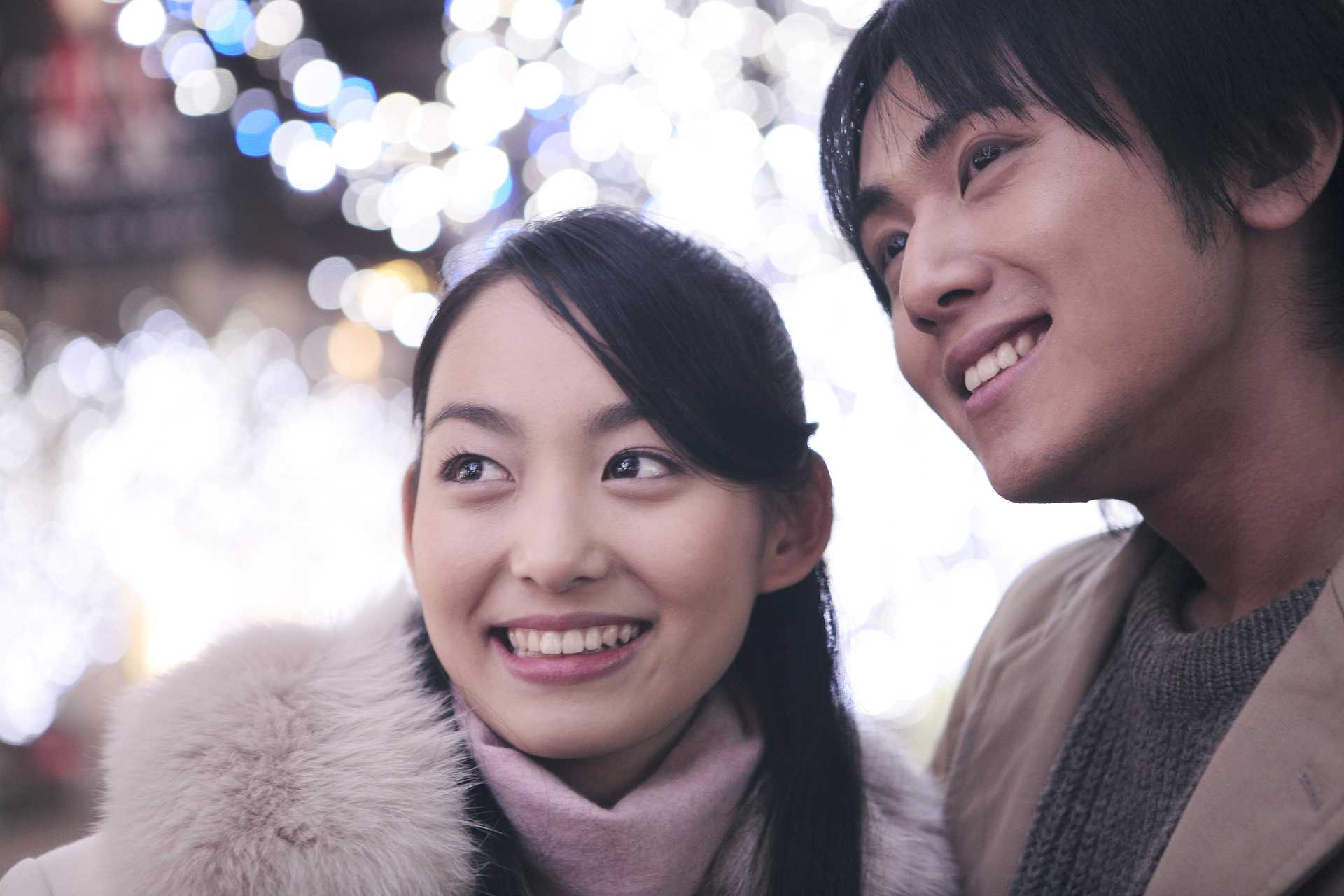 幸せの連鎖を、意識していますか。 人間関係に疲れたときの30の言葉 HAPPY LIFESTYLE