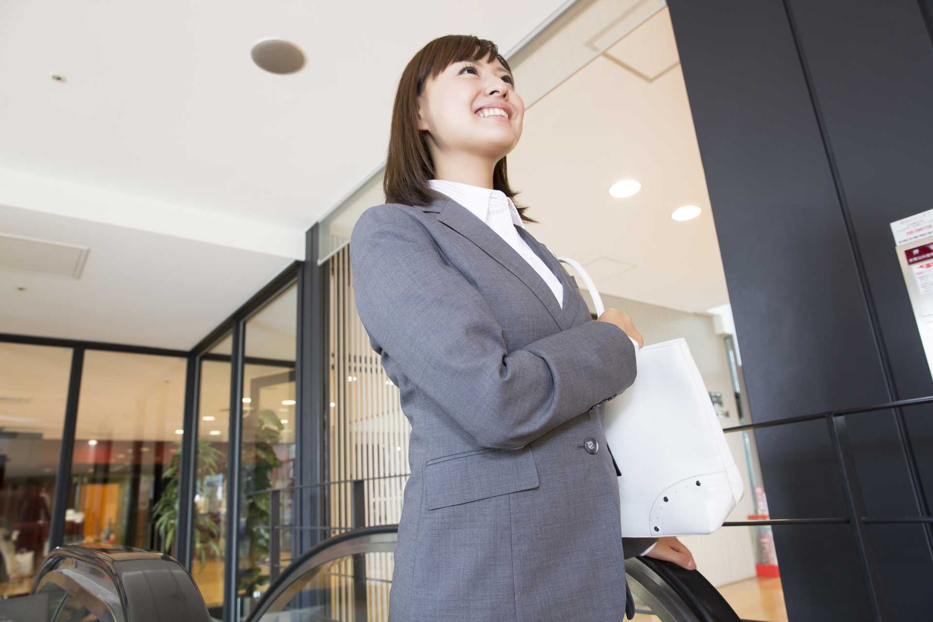 入社日までに、生活リズムを整える。 内定後から入社日までにしておきたい30のこと HAPPY LIFESTYLE