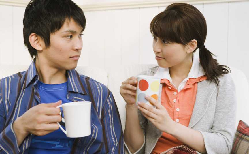 誤解を解くのはよくても、言い訳はよくない。言い訳をしないほうが、仲直りの近道になる。 同棲中の喧嘩で仲直りをする