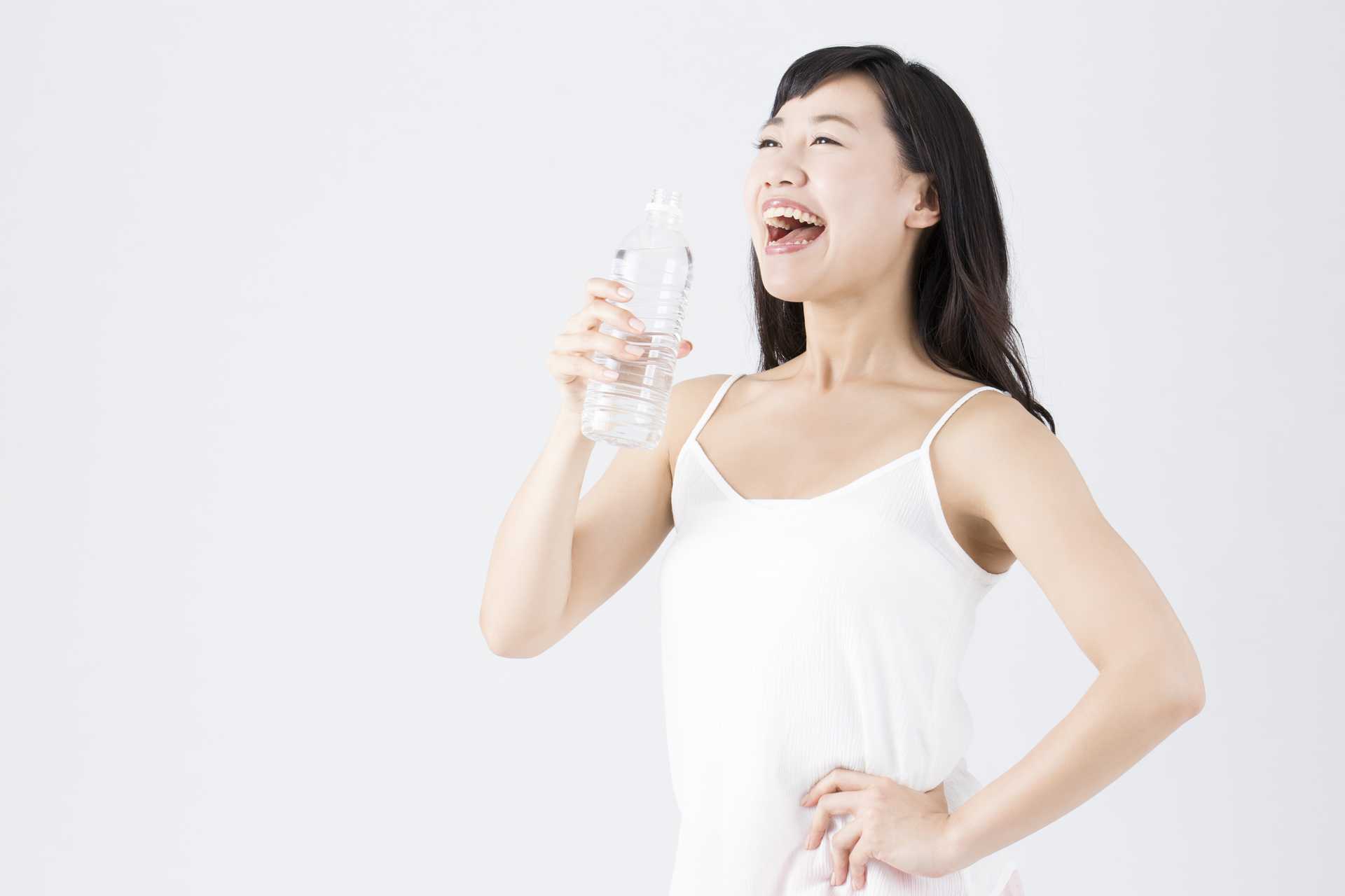 印刷可能 腰に手を当てる 腰に手を当てるポーズ