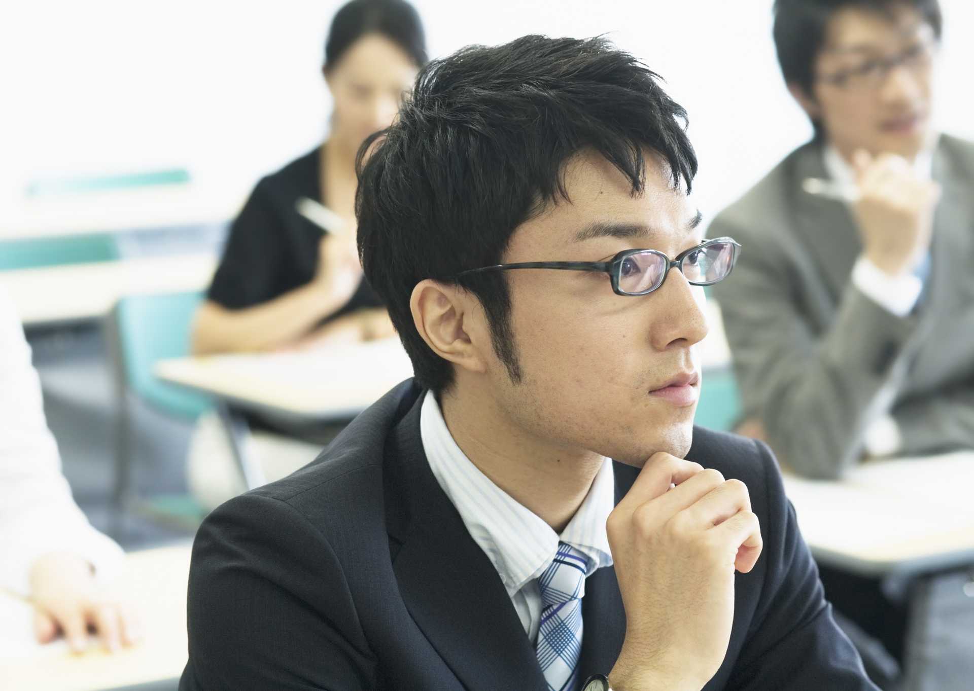 論理的思考に必要なのは 感情ではなく 理性 論理的思考力を鍛える30の方法 Happy Lifestyle