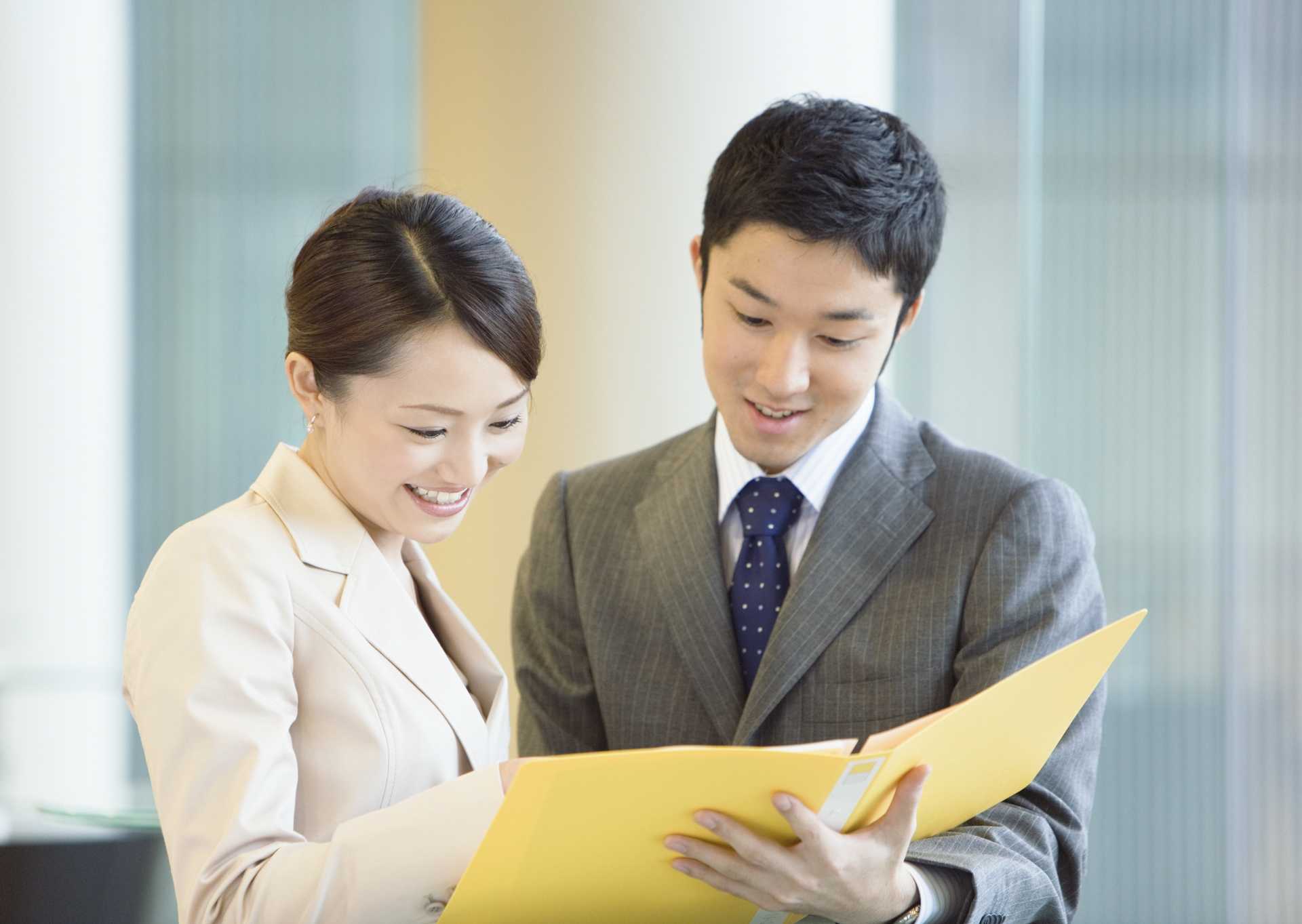 頭が柔らかいから 柔らかい言葉を使うのではない 柔らかい言葉を使っているから 頭も柔らかくなる 頭を柔らかくする30の方法 Happy Lifestyle