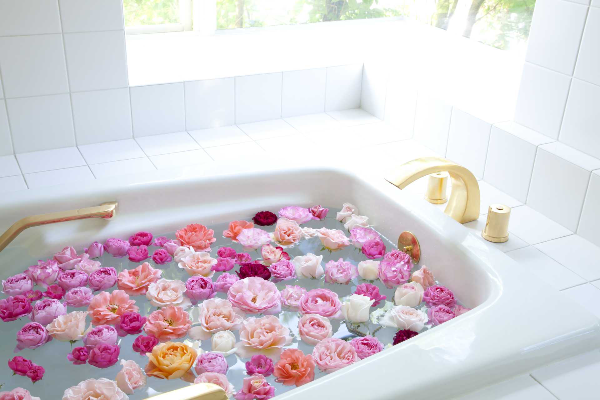 お 風呂 に 浮かべる 花